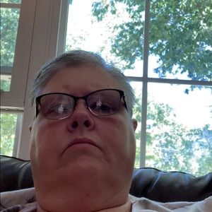 Meet your Posher, Dianna